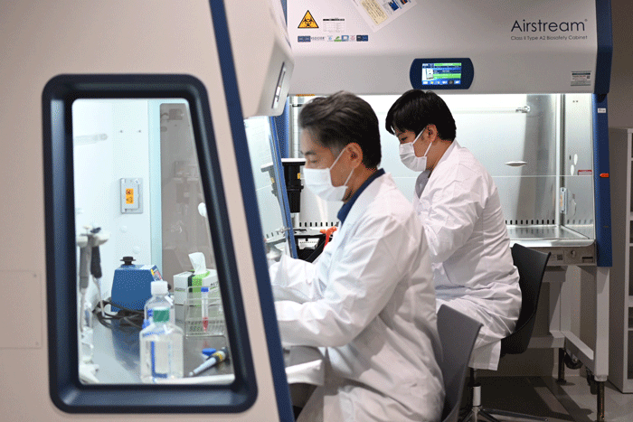 「Share Lab EVER SHIMOGAMO」の実験風景の画像