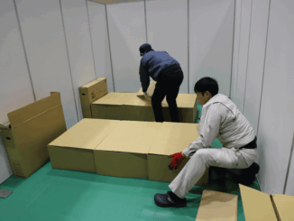 避難所設営の様子の画像