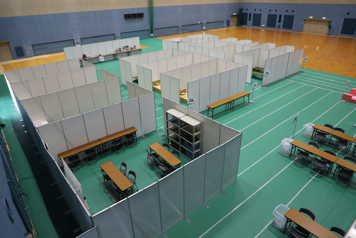 設営された避難所の画像